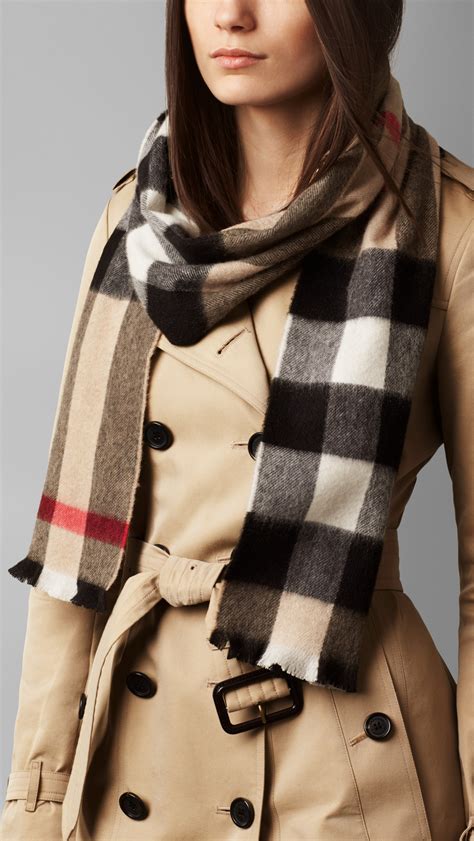 burberry the lightweight check cashmere scarf|authentic Burberry cashmere scarf.